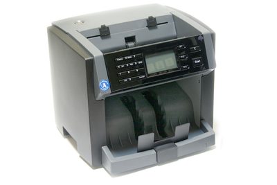 Счетчик банкнот PRO NC 3300 — фото 1