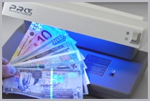Детектор валют Pro 12 PM: PRO 12PМ позволяет проверить банкноты различных стран мира